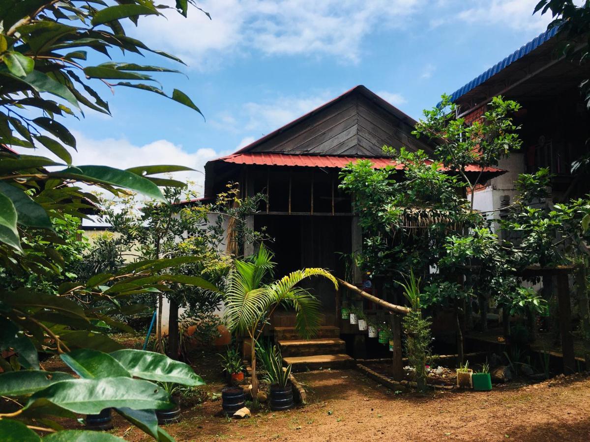 Ratanakiri Farmhouse & Trekking Banlung 外观 照片